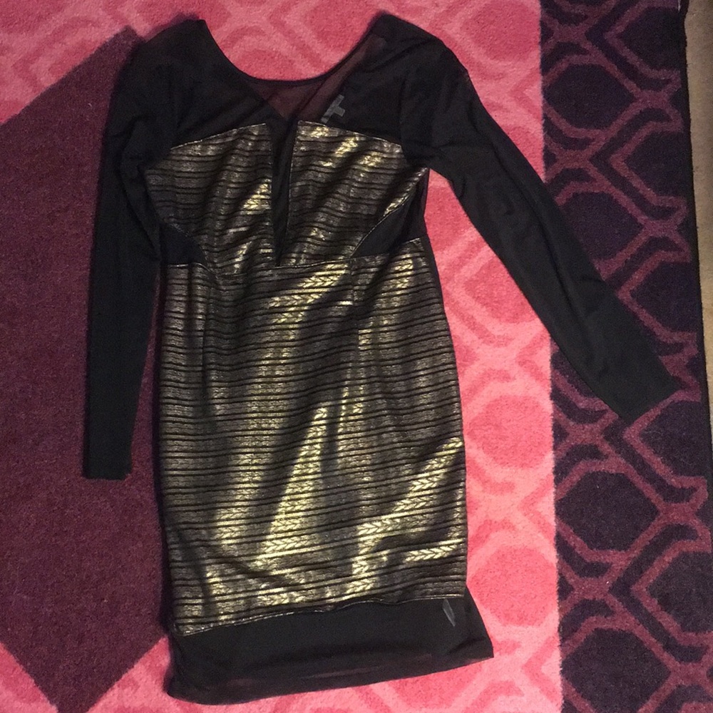 Tight mesh and gold dress size xl